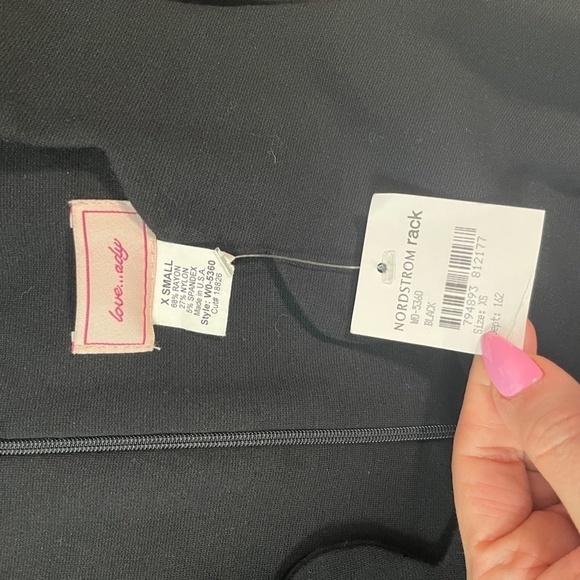 Love...Ady Scalloped V-Neck Mini Fit & Flare Black - Picture 8 of 8